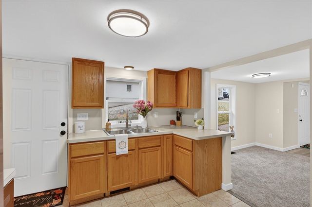 4034 Childs Avenue, Comstock Park, MI 49321