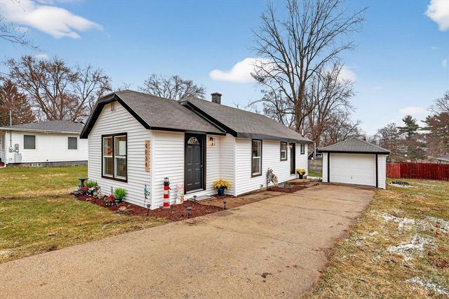 4034 Childs Avenue, Comstock Park, MI 49321