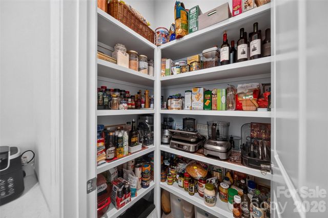 3135 Everly Enclave Way, Charlotte, NC 28210
