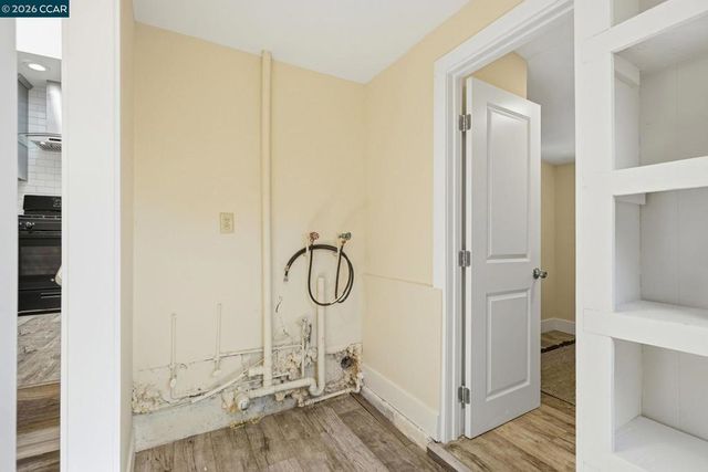 2880 Mount Diablo St, Concord, CA 94518