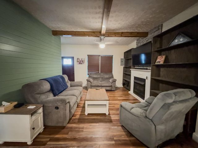 401 W 4th Street, Corbin, KY 40701