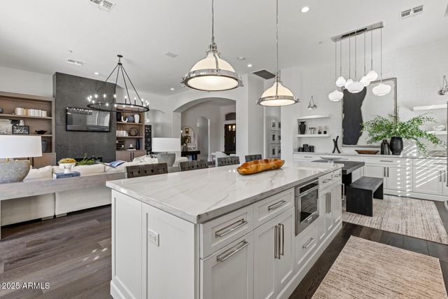 10730 N 127TH Way, Scottsdale, AZ 85259