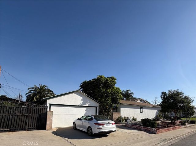 479 Carleton Avenue, Claremont, CA 91711