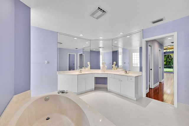 5941 NW 99th Avenue, Parkland, FL 33076