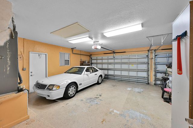 5941 NW 99th Avenue, Parkland, FL 33076