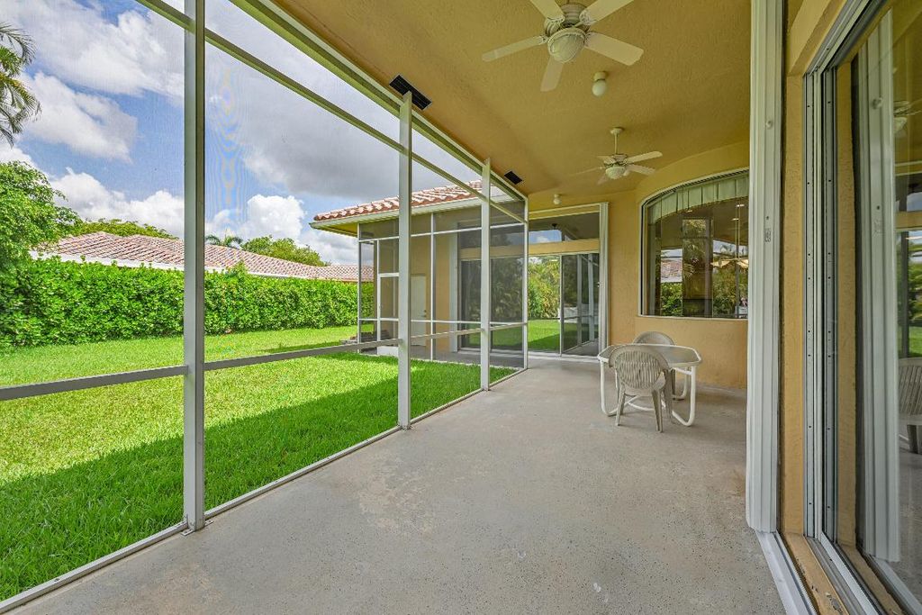 Image 24 of property listing at 5941 NW 99th Avenue, Parkland, FL 33076