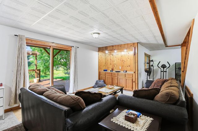 18546 85th Avenue N, Maple Grove, MN 55311
