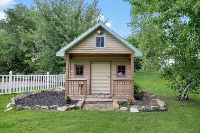 18546 85th Avenue N, Maple Grove, MN 55311