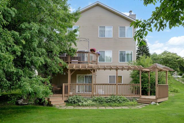 18546 85th Avenue N, Maple Grove, MN 55311