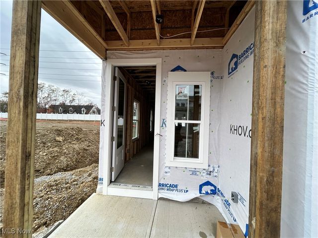 5084 Shepherds Glen, Willoughby, OH 44094