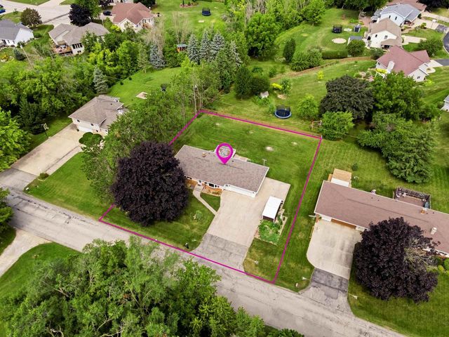 3090 W 1ST AVENUE, Appleton, WI 54914