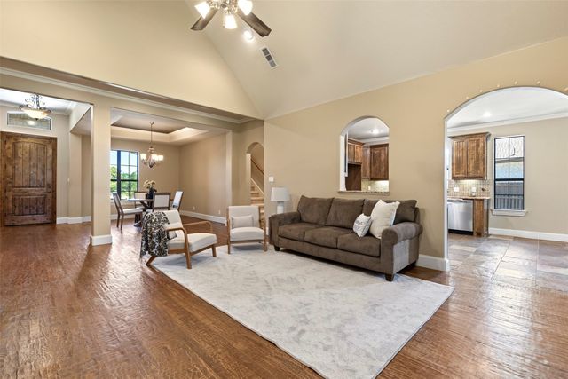 2705 Silverado Trail, Sherman, TX 75092