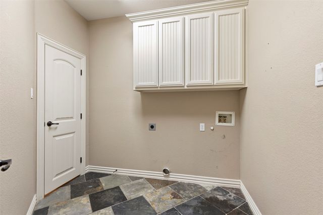 2705 Silverado Trail, Sherman, TX 75092