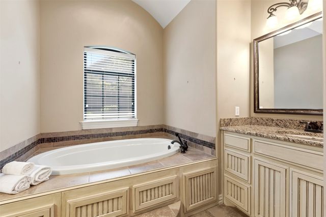 2705 Silverado Trail, Sherman, TX 75092