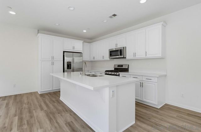 1041 SEA GLASS WAY, Chula Vista, CA 92154