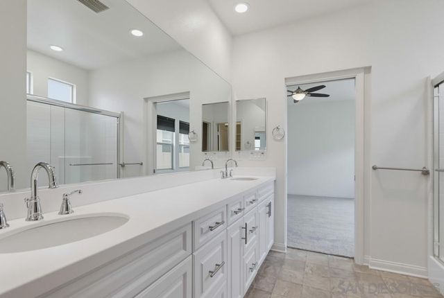 1041 SEA GLASS WAY, Chula Vista, CA 92154