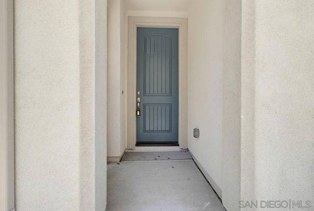 1041 SEA GLASS WAY, Chula Vista, CA 92154