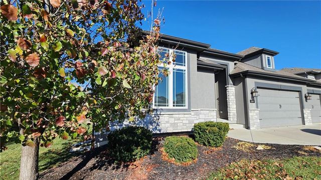 8140 NW 90th Street, Kansas City, MO 64153