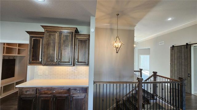 8140 NW 90th Street, Kansas City, MO 64153