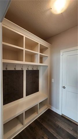 8140 NW 90th Street, Kansas City, MO 64153