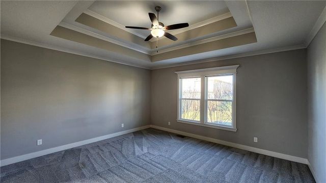 8140 NW 90th Street, Kansas City, MO 64153