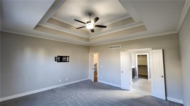 8140 NW 90th Street, Kansas City, MO 64153