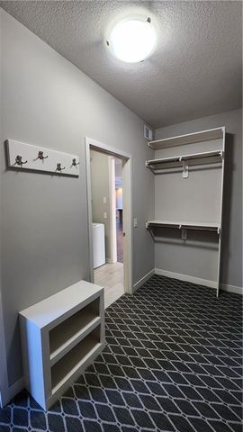 8140 NW 90th Street, Kansas City, MO 64153