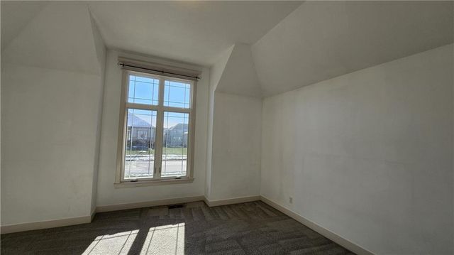 8140 NW 90th Street, Kansas City, MO 64153