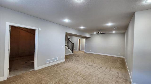 8140 NW 90th Street, Kansas City, MO 64153