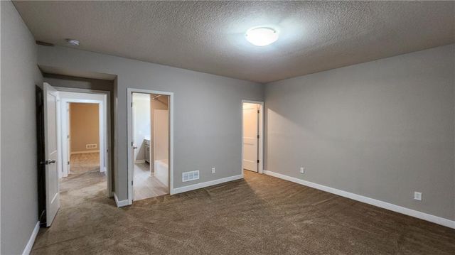 8140 NW 90th Street, Kansas City, MO 64153