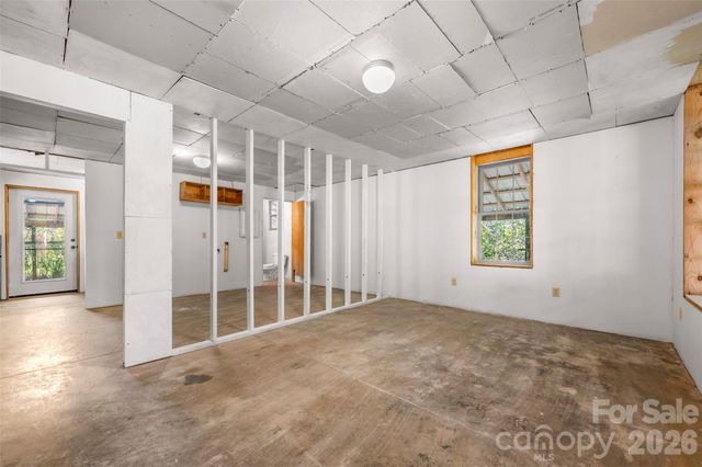 340 Right Prong Road, Ellenboro, NC 28040