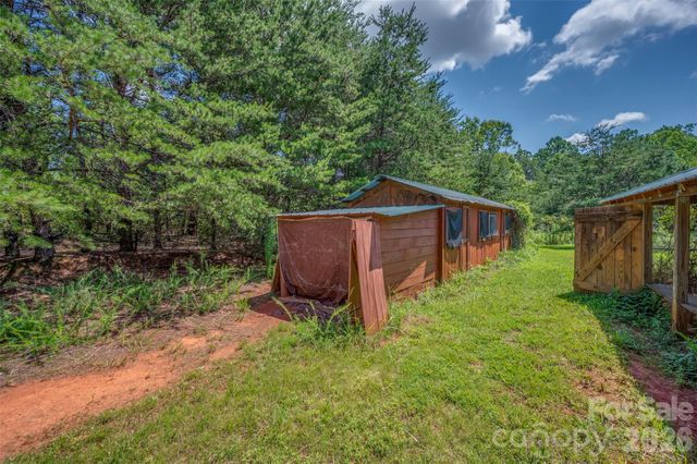 340 Right Prong Road, Ellenboro, NC 28040