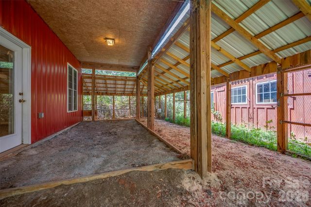 340 Right Prong Road, Ellenboro, NC 28040