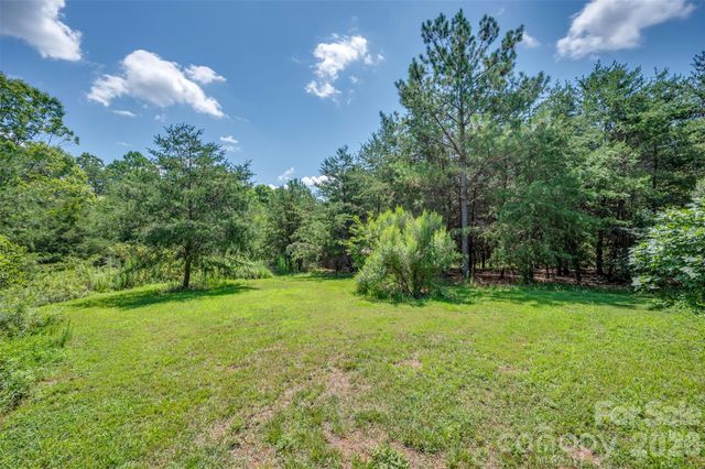 340 Right Prong Road, Ellenboro, NC 28040