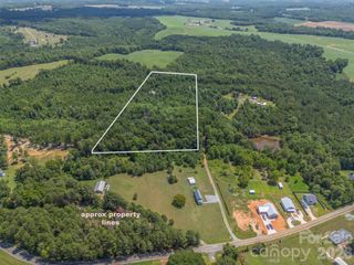 340 Right Prong Road, Ellenboro, NC 28040
