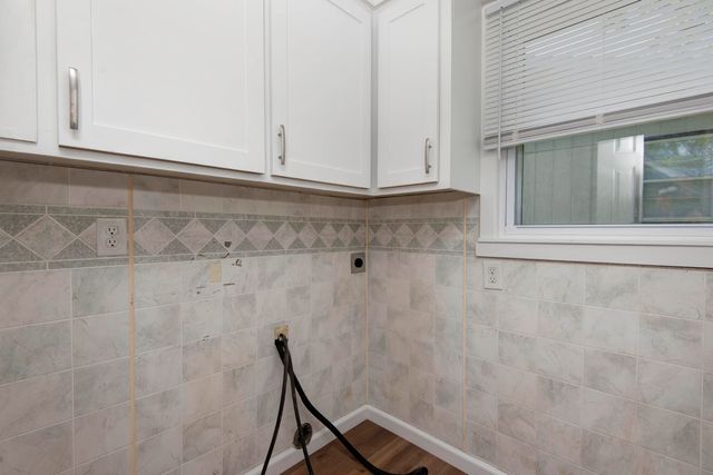 3427 S Nettleton Avenue, Springfield, MO 65807