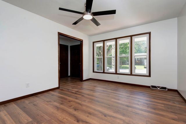 3427 S Nettleton Avenue, Springfield, MO 65807