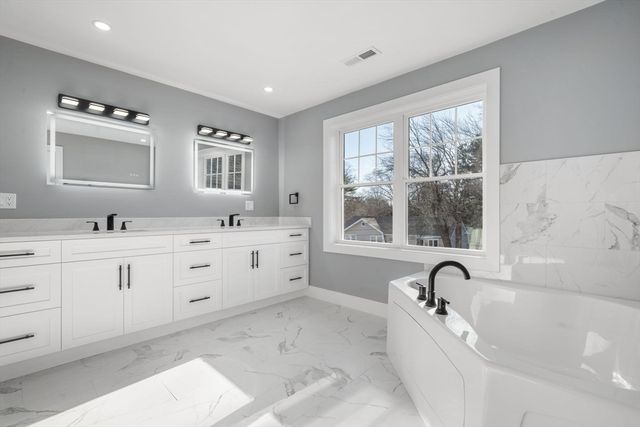 1A Highland Way, Burlington, MA 01803