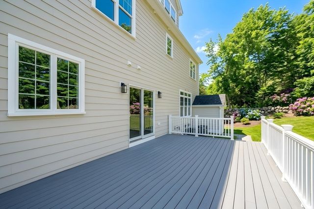 1A Highland Way, Burlington, MA 01803