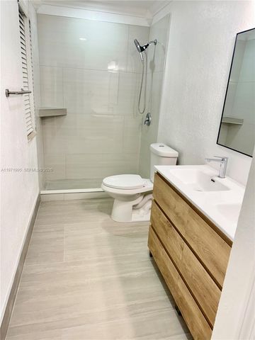 7910 NW 12th St, Pembroke Pines, FL 33024