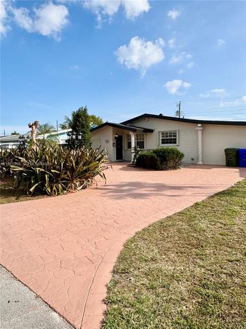 7910 NW 12th St, Pembroke Pines, FL 33024