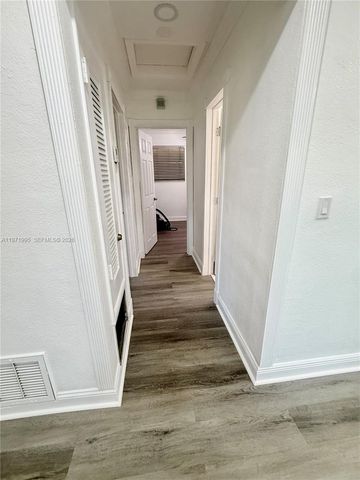 7910 NW 12th St, Pembroke Pines, FL 33024