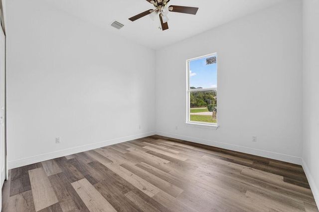 376 SW Paar Drive, Port St. Lucie, FL 34953