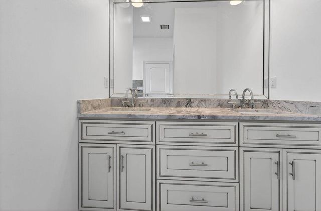 376 SW Paar Drive, Port St. Lucie, FL 34953