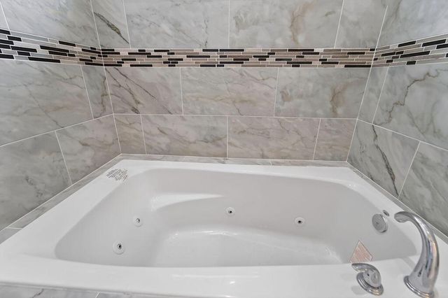 376 SW Paar Drive, Port St. Lucie, FL 34953