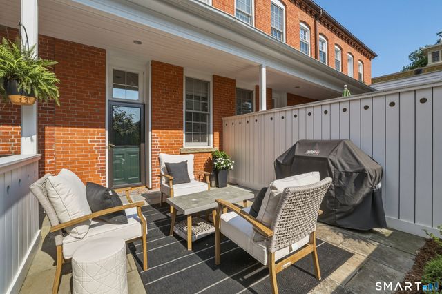 18 Fair Street 3, Guilford, CT 06437