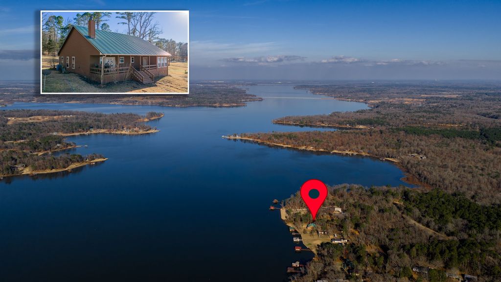 410 Private Road 52426, Leesburg, TX 75451