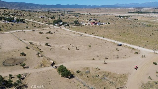 35 Juniper, Apple Valley, CA 92308