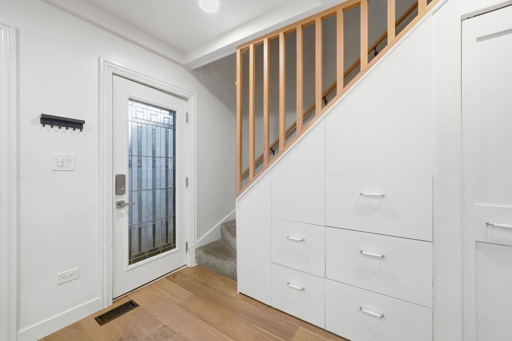 1915 N Cleveland Avenue A, Chicago, IL 60614 — photo 3