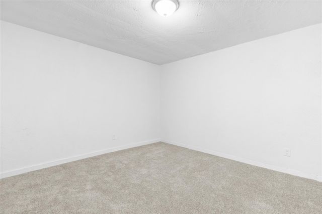 16643 Lake Circle, Conroe, TX 77302